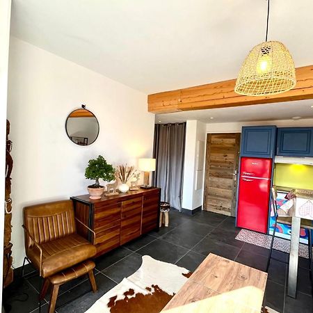 Superb Cosy Apartment With Balcony Combloux Eksteriør billede