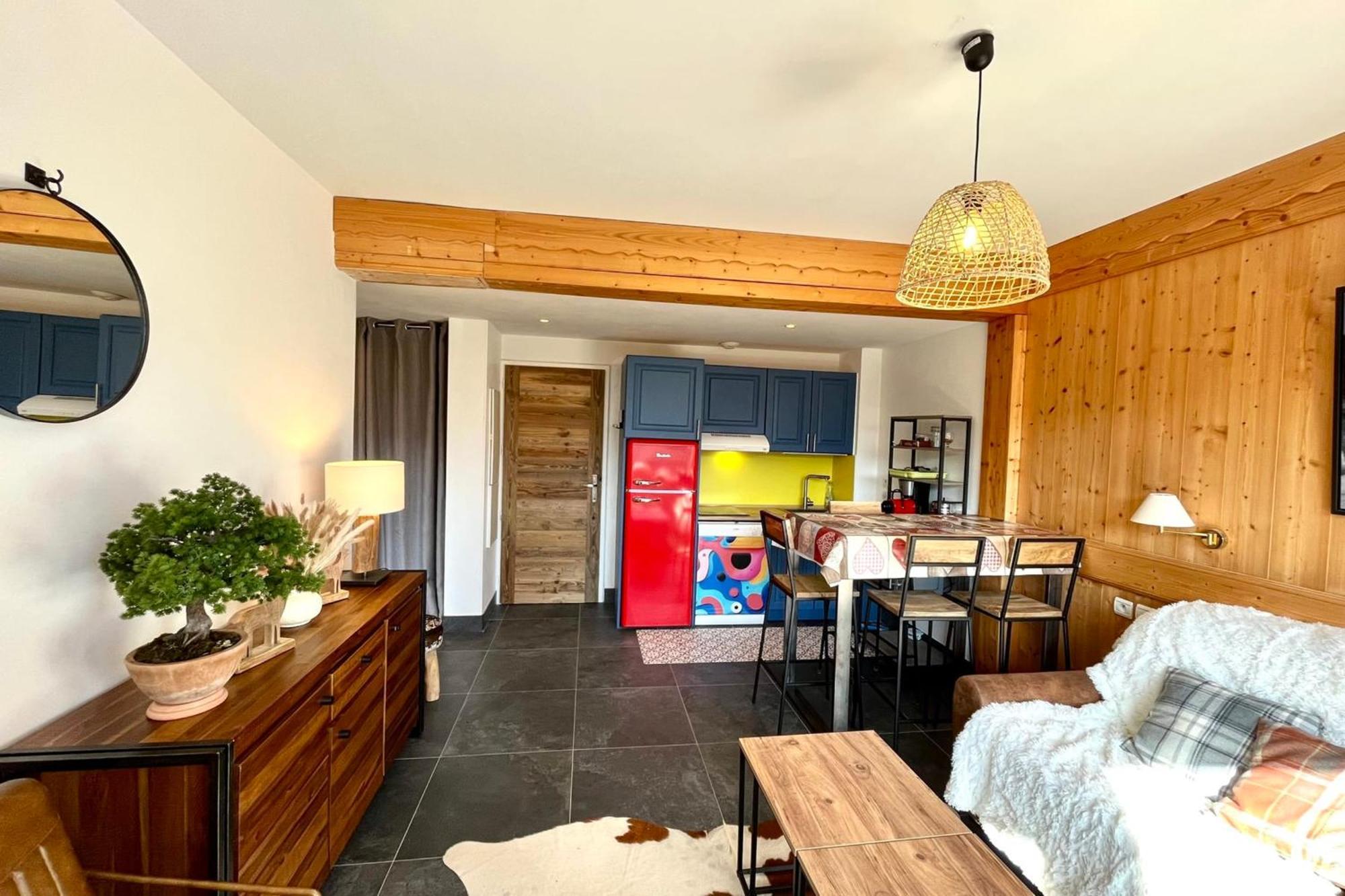 Superb Cosy Apartment With Balcony Combloux Eksteriør billede